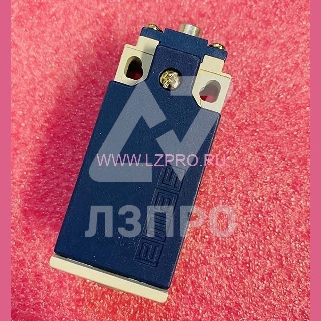 Выключатель концевой плунжер металлический кнопочный L5K23PUM211 Emas