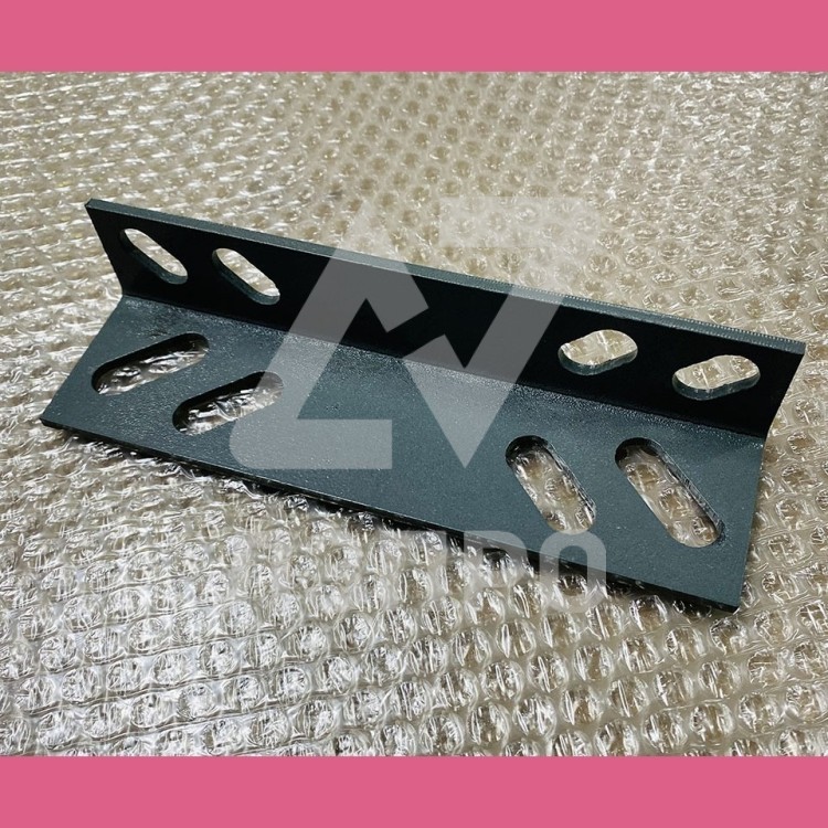 Кронштейн кор. направляющей ОТИС