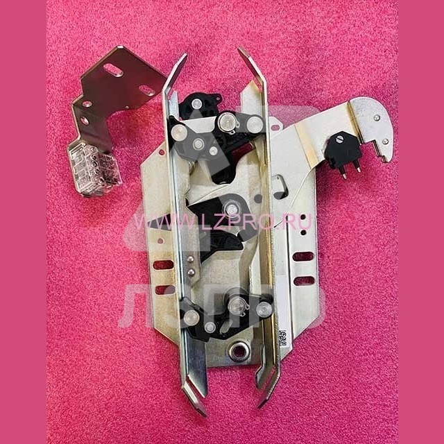 Отводка дверей кабины 40/10 PM T2-T3 левое открывание CDL-P0A0CI200 Fermator