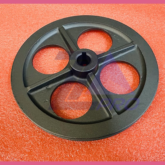 Шкив редуктора привода ДК 630кг проем=1200мм D=180мм 424.03.10.006А КМЗ