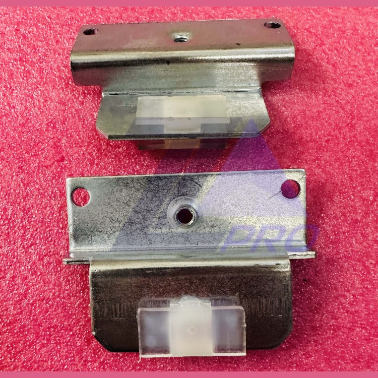 Башмак дверей шахты кабины в сборе KM674014G01 Kone