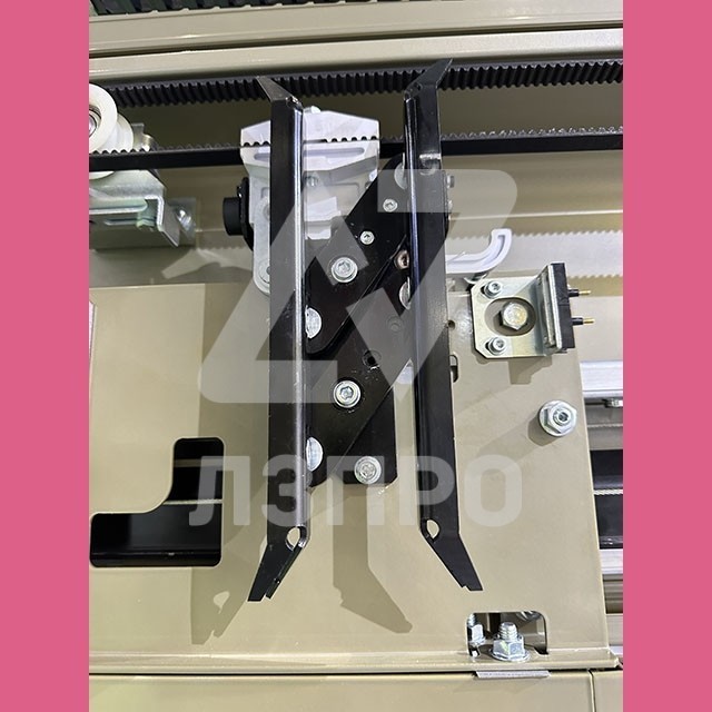 Отводка дверей кабины Eshine