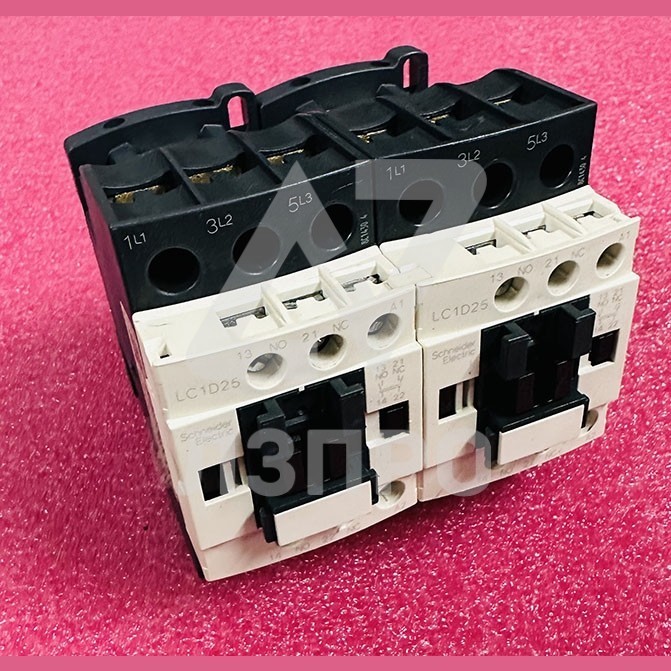 Контактор реверсивный 25А 220VAC 1НО+1НЗ (3п) LC2D25M7 Schneider Electric