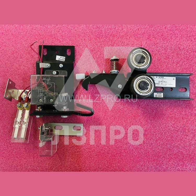 Замок в сборе KS-3 правый 161 door lock Mitsubishi  XAA431R1 XIZI OTIS