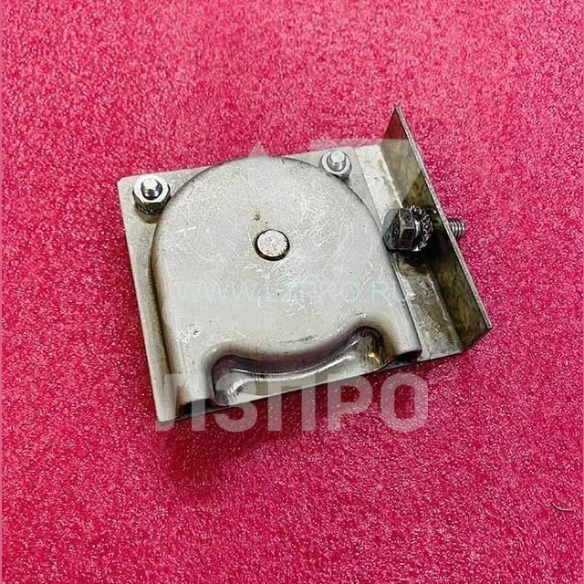 Шкив тросика левый TC806 SKG Metallschneider