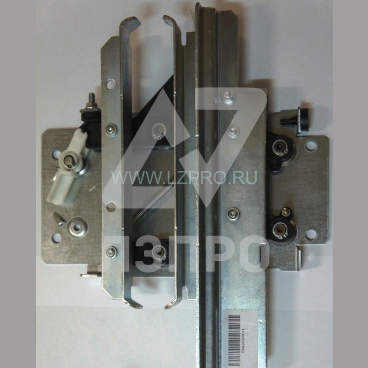 Отводка дверей кабины левая DIM1=243мм PAX FAA24390N11 France Otis