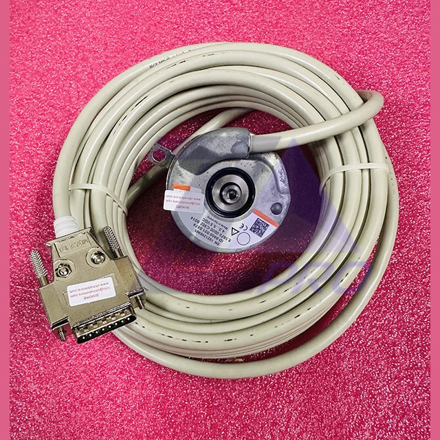 Энкодер 4,5-5,5VDC 70mA  8.5873.0000.C302.S014 Kubler 99500010874 ThyssenKrupp