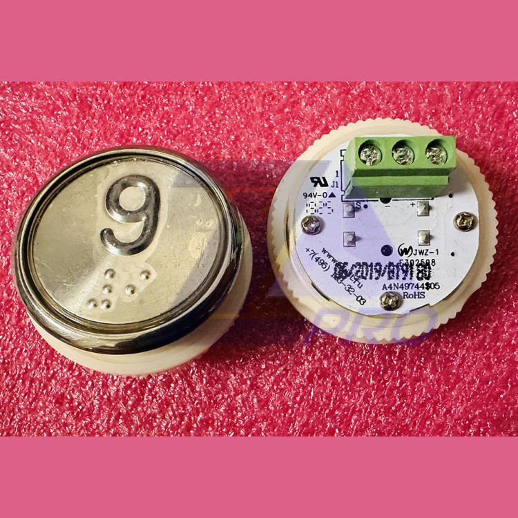 Модуль кнопочный A4N49744$05 красная подсветка Брайль "9" BBP-R331-CMPLT-D-R-09 (EA2406S-D-R-09) ЩЛЗ