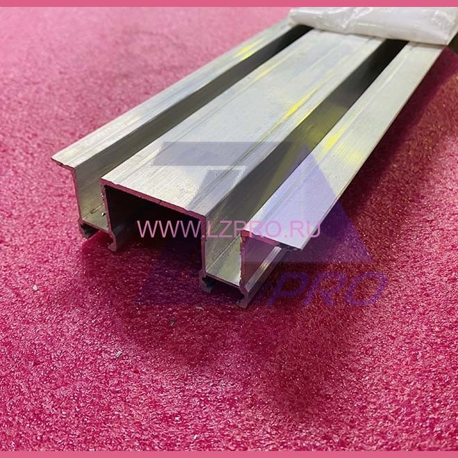 Порог дверей шахты телескопического открывания L-1712 мм B-98 мм Selcom Wittur