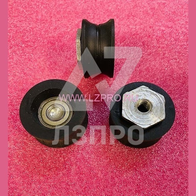 Ролик каретки в сборе 3147.02.05.100