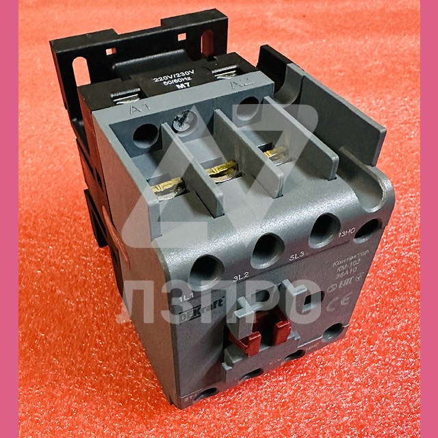 Контактор 38A 220/230В AC3 AC4 1НО KM-102 DEKraft