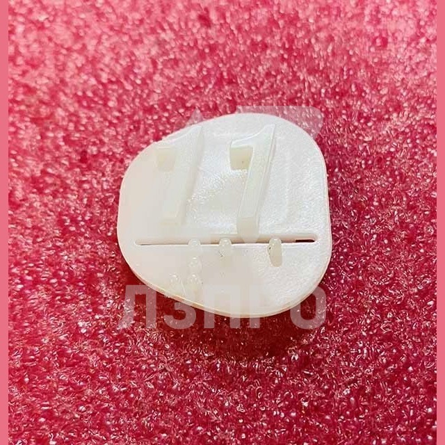 Вставка '11' MAA251D111 Otis