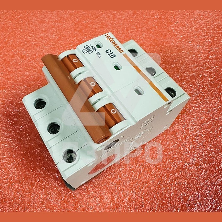 Автоматический выключатель 3п 10А 6кА хар-ка С ВА67-29 ТЭ