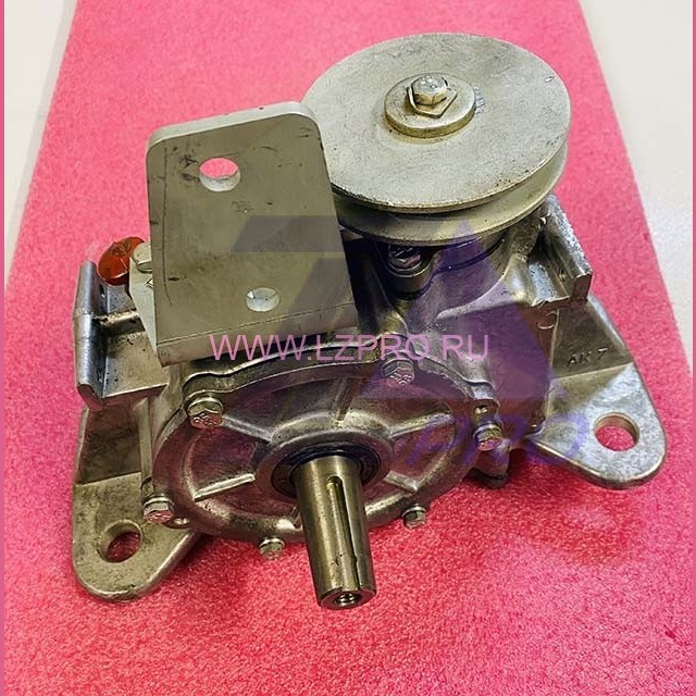 Редуктор червячный в сборе конус РЧ-58,5 400А.03.11.010К КМЗ