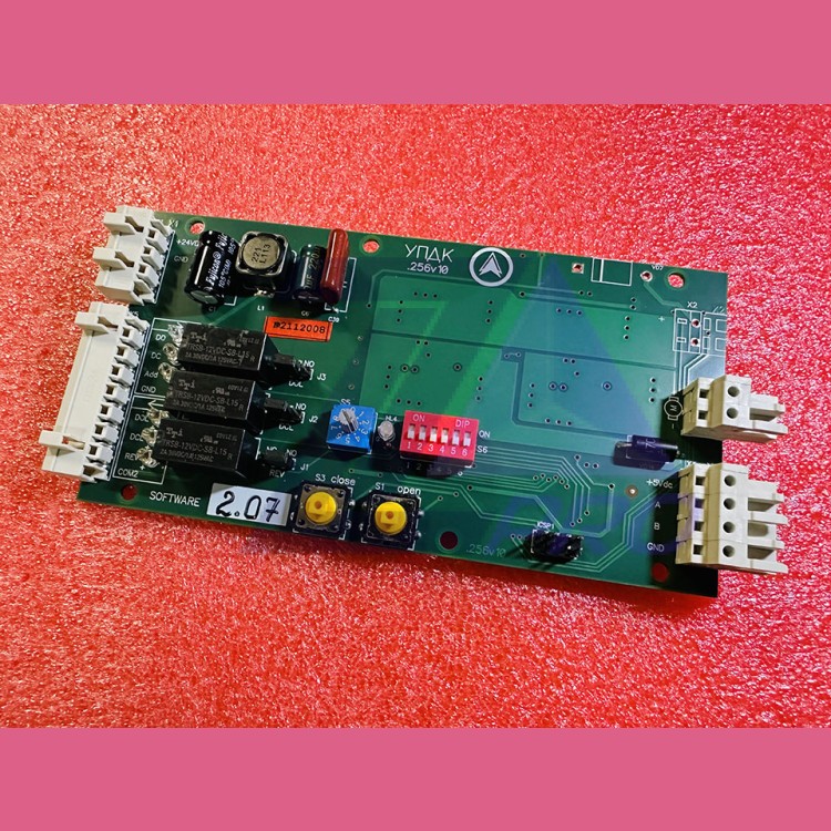 Плата управления дверями лифта УПДК .256v10 СПСТ 469 635 246