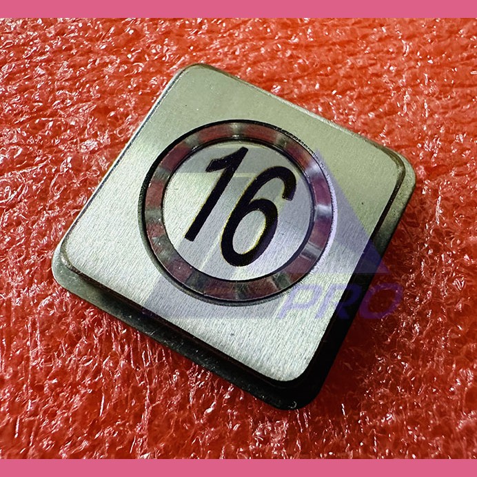 Толкатель квадратный 16 кнопочного модуля ВКЛ13А-7