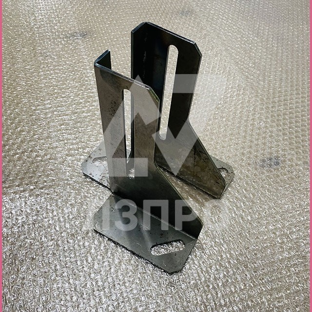 Кронштейн крепления п-образного пояса направляющих Отис