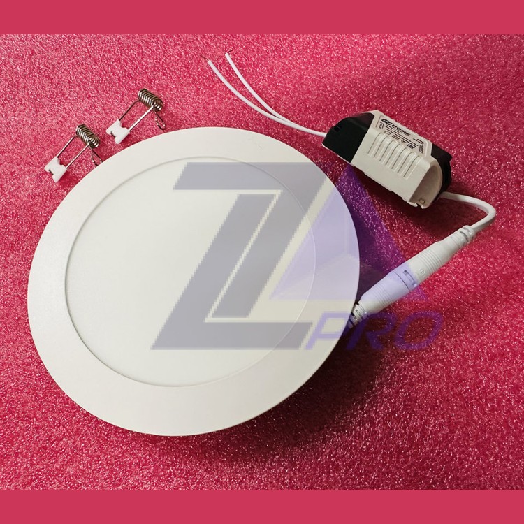 Панель светодиодная встраиваемая белая D-170мм 12Вт RLP 230В 4000К 840Лм IP40 ZAA24710BW1/ZAA24710CP1