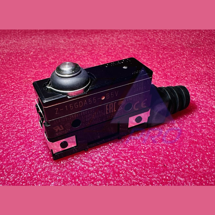 Микровыключатель Z-15GDA55-B5V