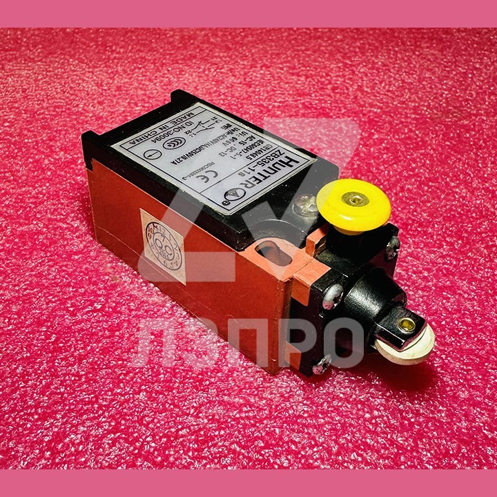 Выключатель несамовозвратный с фиксацией ZB335-11s Hunter