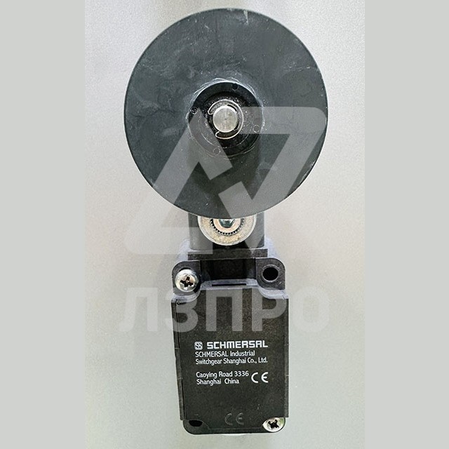 Выключатель рычаг с роликом  T4VH 336-11Z-M20 SCHMERSAL